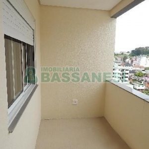 Apartamento com 78m², 2 dormitórios, 2 vagas, no bairro Vinhedos em Caxias do Sul para Alugar