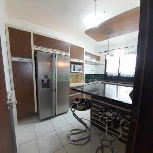 Apto Mobiliado com 140m², 3 dormitórios, 2 vagas, no bairro Pio X em Caxias do Sul para Alugar