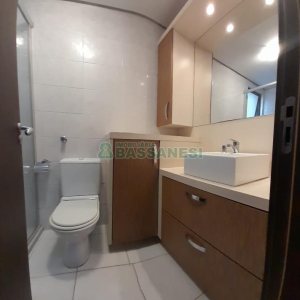 Apto Mobiliado com 140m², 3 dormitórios, 2 vagas, no bairro Pio X em Caxias do Sul para Alugar