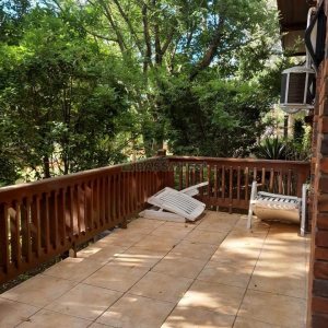 Casa com 400m², 3 dormitórios, 2 vagas, no bairro Santa Catarina em Caxias do Sul para Alugar