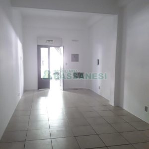 Loja com 40m², no bairro Centro em Caxias do Sul para Alugar