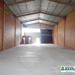 Pavilhão com 300m², no bairro Marechal Floriano em Caxias do Sul para Alugar