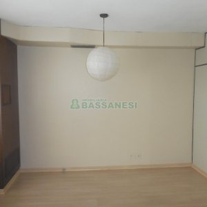 Sala com 44m², no bairro Centro em Caxias do Sul para Alugar