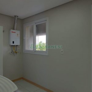 Apto Mobiliado com 140m², 3 dormitórios, 2 vagas, no bairro Centro em Caxias do Sul para Comprar