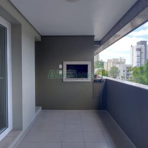 Apto Mobiliado com 140m², 3 dormitórios, 2 vagas, no bairro Centro em Caxias do Sul para Comprar