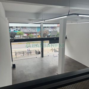 Sala com 600m², no bairro Centro em Caxias do Sul para Alugar