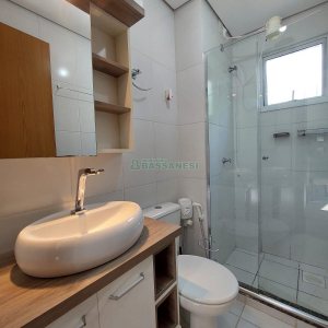 Apartamento com 60m², 2 dormitórios, 1 vaga, no bairro São Luiz em Caxias do Sul para Alugar ou Comprar