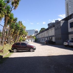 Loja com 5600m², no bairro São Pelegrino em Caxias do Sul para Alugar