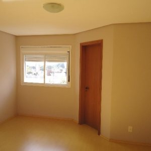 Apartamento com 90m², 3 dormitórios, 1 vaga, no bairro Floresta em Caxias do Sul para Alugar