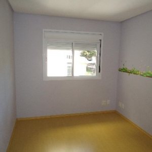 Apartamento com 90m², 3 dormitórios, 1 vaga, no bairro Floresta em Caxias do Sul para Alugar