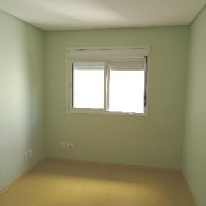 Apartamento com 90m², 3 dormitórios, 1 vaga, no bairro Floresta em Caxias do Sul para Alugar