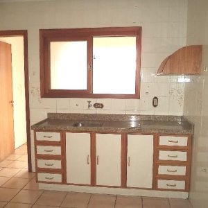 Apartamento com 120m², 2 dormitórios, 1 vaga, no bairro Panazzolo em Caxias do Sul para Comprar