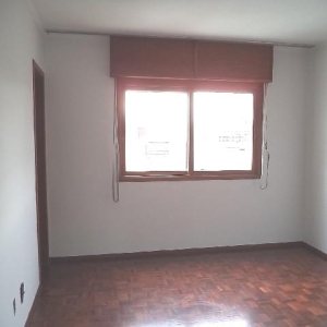Apartamento com 120m², 2 dormitórios, 1 vaga, no bairro Panazzolo em Caxias do Sul para Comprar