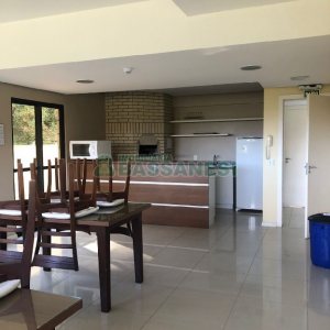 Apartamento com 62m², 2 dormitórios, no bairro Universitário em Caxias do Sul para Alugar