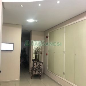Apartamento com 62m², 2 dormitórios, no bairro Universitário em Caxias do Sul para Alugar
