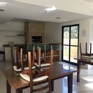 Apartamento com 62m², 2 dormitórios, no bairro Universitário em Caxias do Sul para Alugar