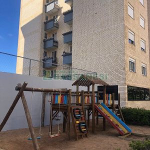 Apartamento com 62m², 2 dormitórios, no bairro Universitário em Caxias do Sul para Alugar