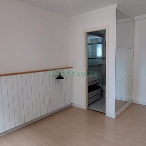 Apartamento com 62m², 2 dormitórios, no bairro Universitário em Caxias do Sul para Alugar