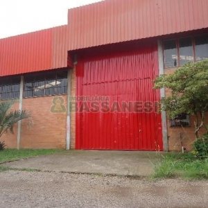 Pavilhão com 248m², no bairro Interlagos em Caxias do Sul para Alugar