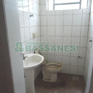 Pavilhão com 248m², no bairro Interlagos em Caxias do Sul para Alugar