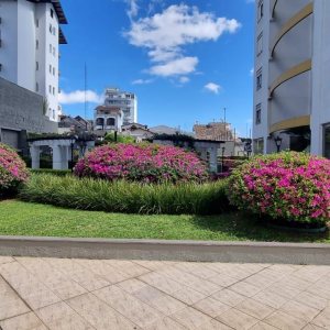 Apto Mobiliado com 94m², 3 dormitórios, 2 vagas, no bairro Rio Branco em Caxias do Sul para Comprar