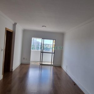 Apto Mobiliado com 94m², 3 dormitórios, 2 vagas, no bairro Rio Branco em Caxias do Sul para Comprar
