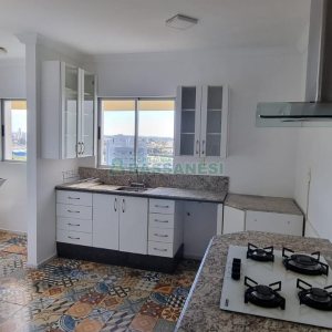 Apto Mobiliado com 94m², 3 dormitórios, 2 vagas, no bairro Rio Branco em Caxias do Sul para Comprar