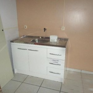 Loja com 234m², 3 vagas, no bairro Madureira em Caxias do Sul para Alugar