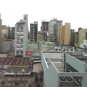 Sala com 44m², no bairro Centro em Caxias do Sul para Alugar