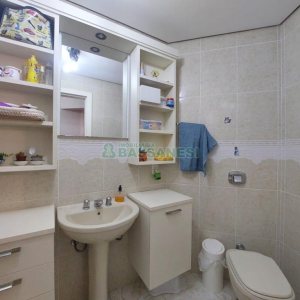 Apartamento com 221m², 3 dormitórios, 2 vagas, no bairro Centro em Caxias do Sul para Alugar ou Comprar
