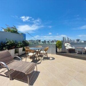 Apartamento com 221m², 3 dormitórios, 2 vagas, no bairro Centro em Caxias do Sul para Alugar ou Comprar