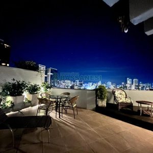 Apartamento com 221m², 3 dormitórios, 2 vagas, no bairro Centro em Caxias do Sul para Alugar ou Comprar