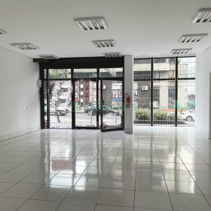 Loja com 124m², no bairro Centro em Caxias do Sul para Alugar