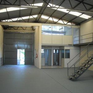 Pavilhão com 300m², no bairro Sagrada Família em Caxias do Sul para Alugar