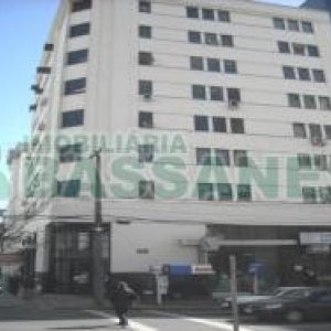 Sala com 73m², 1 vaga, no bairro Centro em Caxias do Sul para Comprar