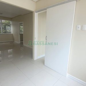 Predio com 254m², no bairro Centro em Caxias do Sul para Alugar
