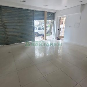 Predio com 254m², no bairro Centro em Caxias do Sul para Alugar