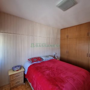 Apartamento com 158m², 3 dormitórios, 2 vagas, no bairro Centro em Caxias do Sul para Comprar