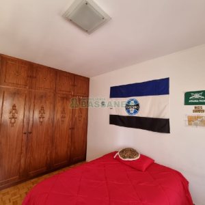 Apartamento com 158m², 3 dormitórios, 2 vagas, no bairro Centro em Caxias do Sul para Comprar