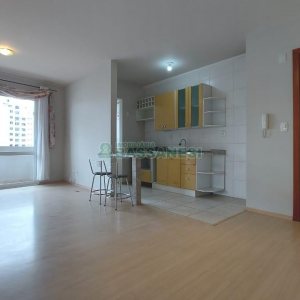 Apartamento com 60m², 1 dormitório, 1 vaga, no bairro Lourdes em Caxias do Sul para Alugar