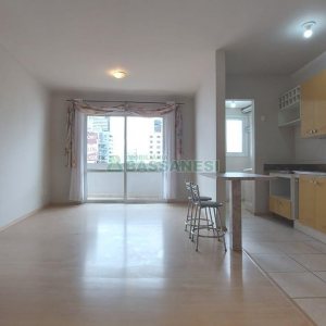 Apartamento com 60m², 1 dormitório, 1 vaga, no bairro Lourdes em Caxias do Sul para Alugar