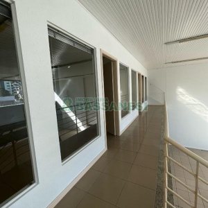 Loja com 252m², 11 vagas, no bairro Lourdes em Caxias do Sul para Alugar ou Comprar