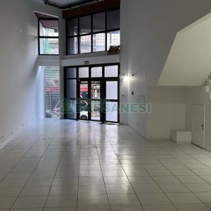 Loja com 300m², no bairro Centro em Caxias do Sul para Alugar