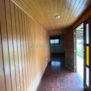 Casa com 160m², 2 dormitórios, 1 vaga, no bairro Rio Branco em Caxias do Sul para Comprar