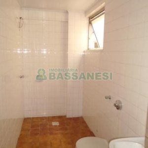 Sala com 30m², no bairro Centro em Caxias do Sul para Alugar
