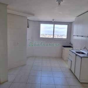 Apartamento com 110m², 3 dormitórios, 2 vagas, no bairro Lourdes em Caxias do Sul para Alugar ou Comprar