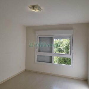 Apartamento com 110m², 3 dormitórios, 2 vagas, no bairro Lourdes em Caxias do Sul para Alugar ou Comprar