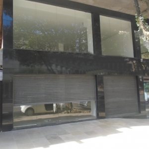 Loja com 110m², 1 vaga, no bairro Centro em Caxias do Sul para Comprar