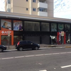 Loja com 110m², 1 vaga, no bairro Centro em Caxias do Sul para Comprar