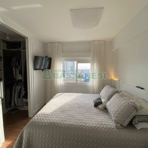 Apartamento com 117m², 3 dormitórios, 2 vagas, no bairro Centro em Caxias do Sul para Comprar